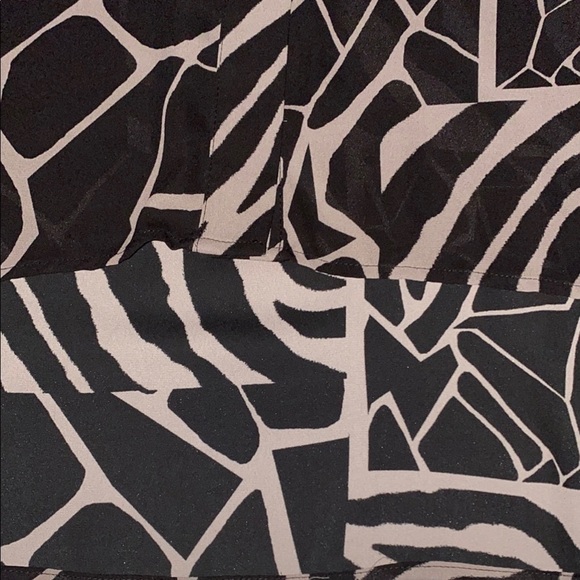 SUSAN GRAVER shirt dress tunic button up semi-sheer animal print midi NEW size 8 - Picture 5 of 11